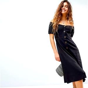 Never worn, new without tags. Gorgeous linen midi-dress.